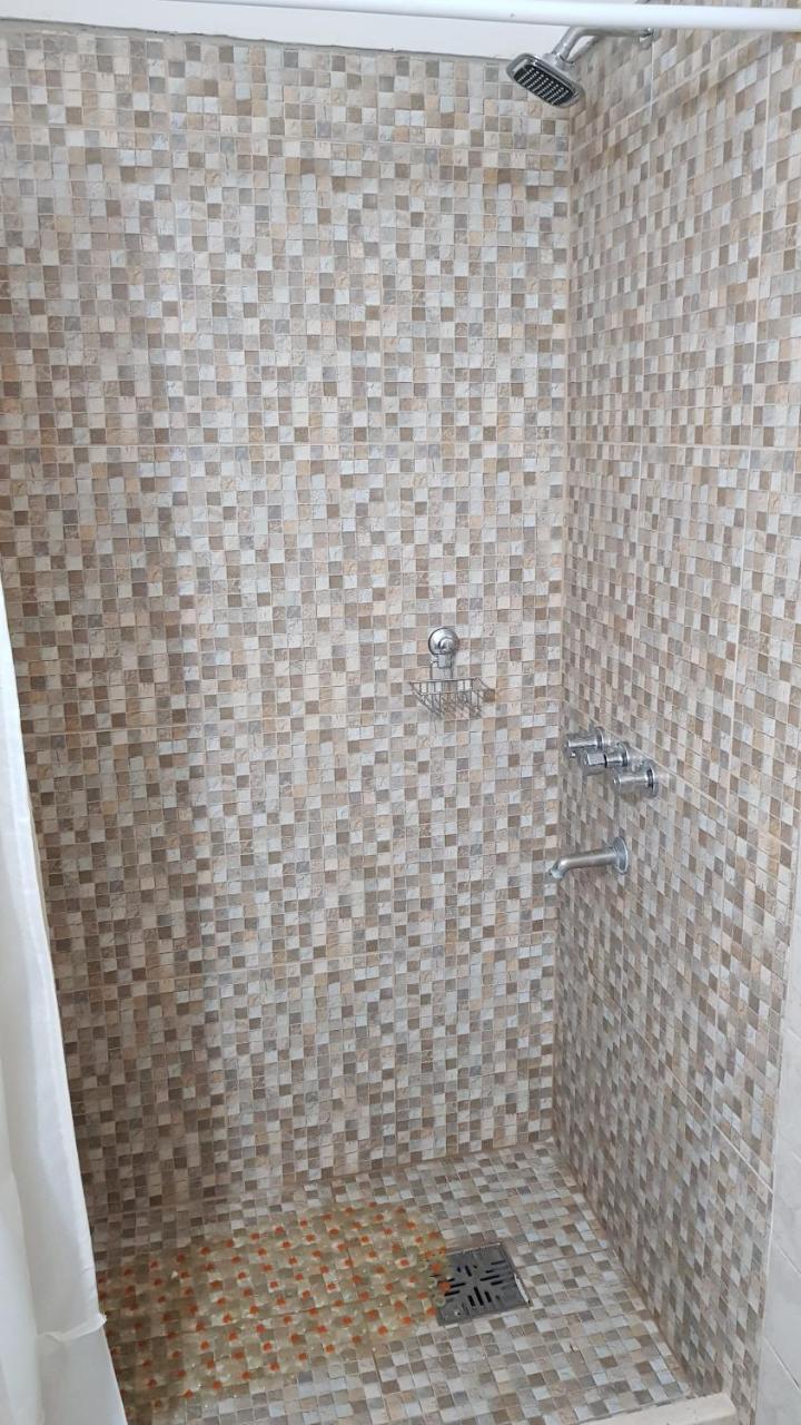 Hotel Riviera 贝纳多图埃托 外观 照片